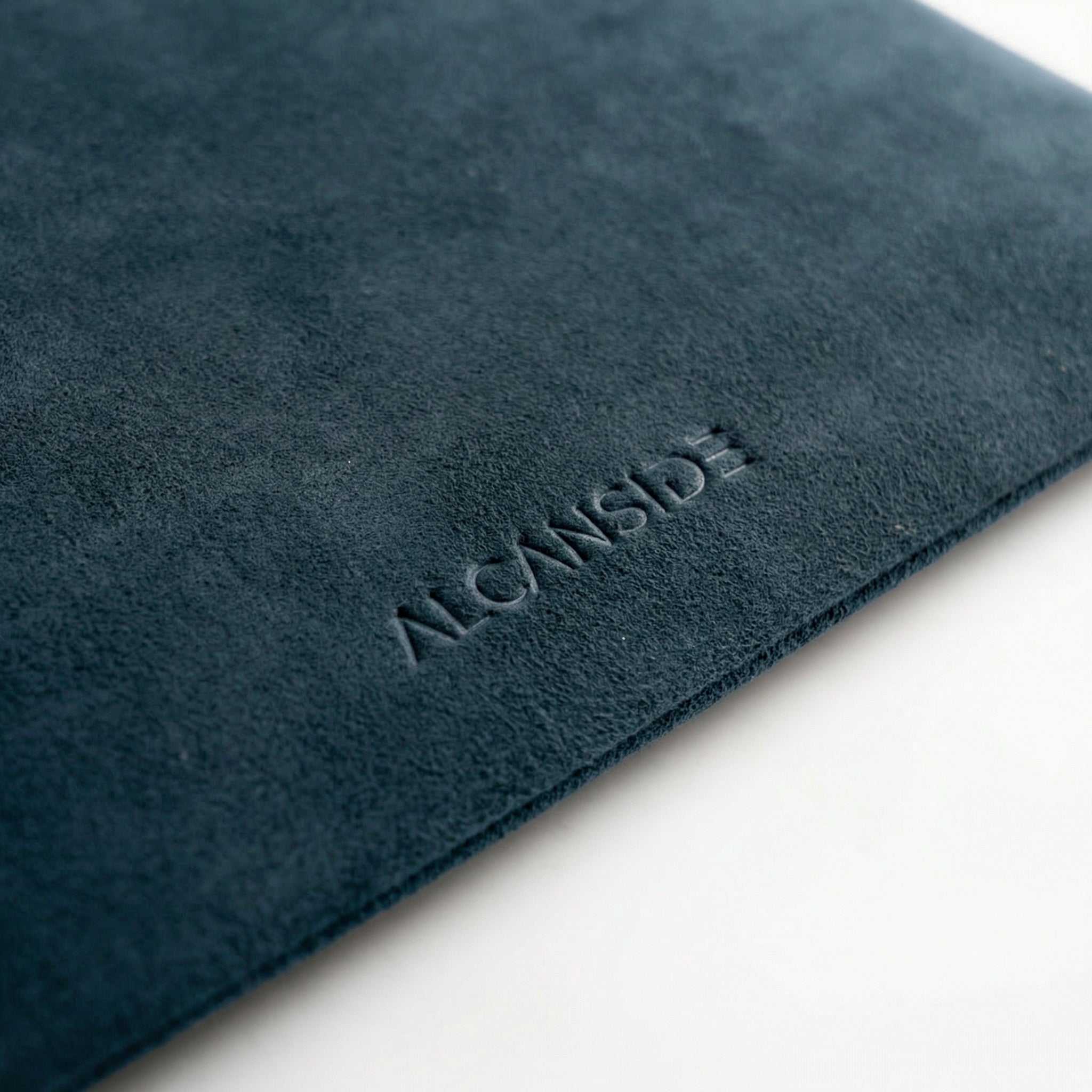 Alcantara Pouch - Navy Blue - Alcanside