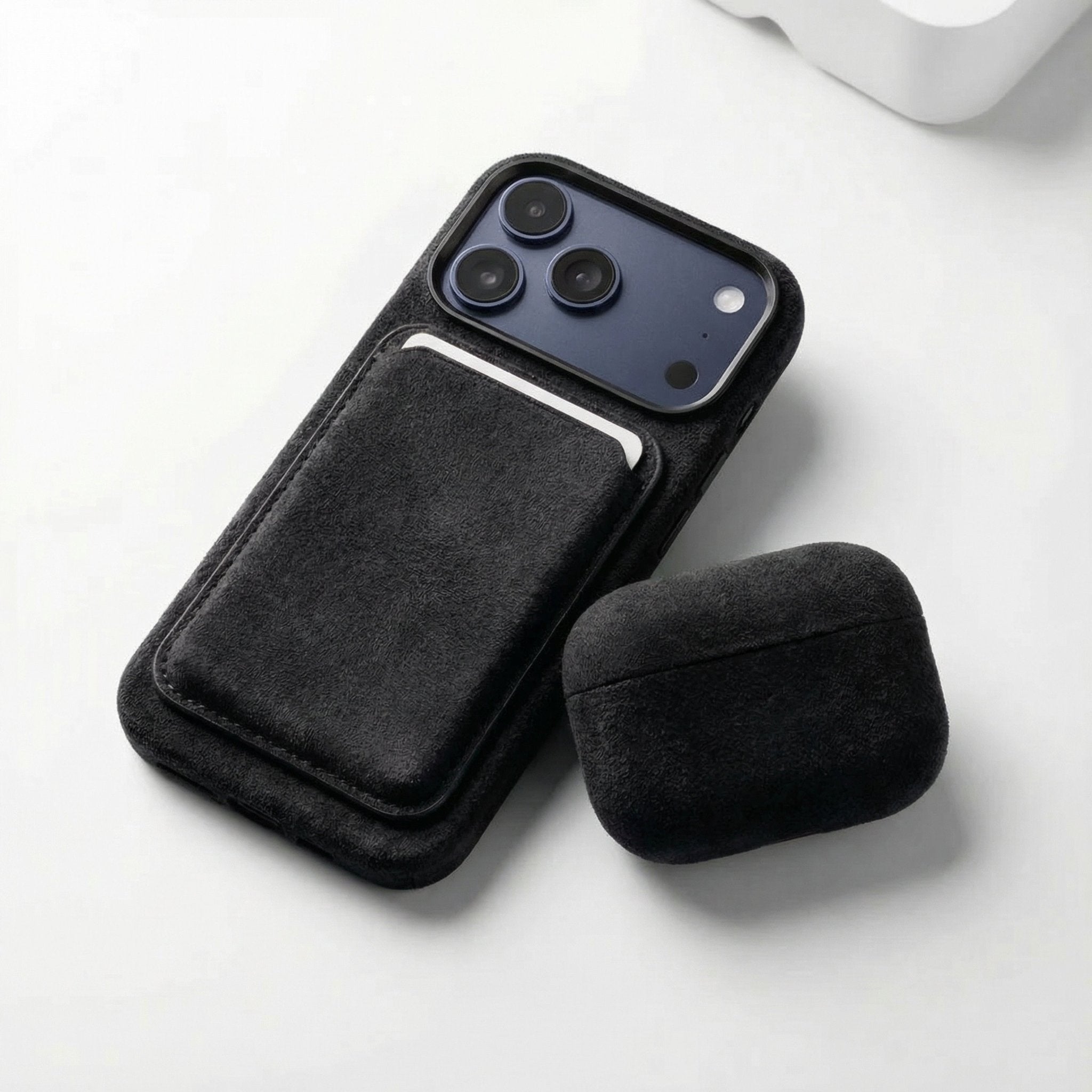 iPhone 17 Pro Max - Alcantara Case - Deep Black - Alcanside